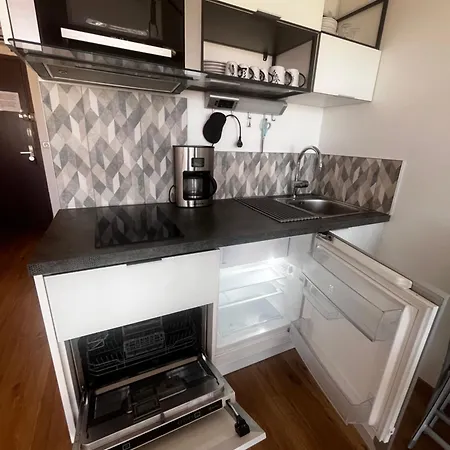 Appartement Heliotel Marine Avec Balcon Au 4eme étage à 200m De La