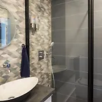 Апартаменты Heliotel Marine Avec Balcon Au 4eme Etage A 200m De La Сен-Лоран-дю-Вар
