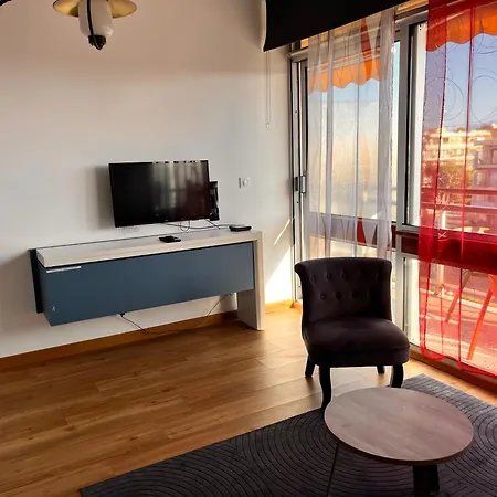 Heliotel Marine Avec Balcon Au 4eme Etage A 200m De La Апартаменты *